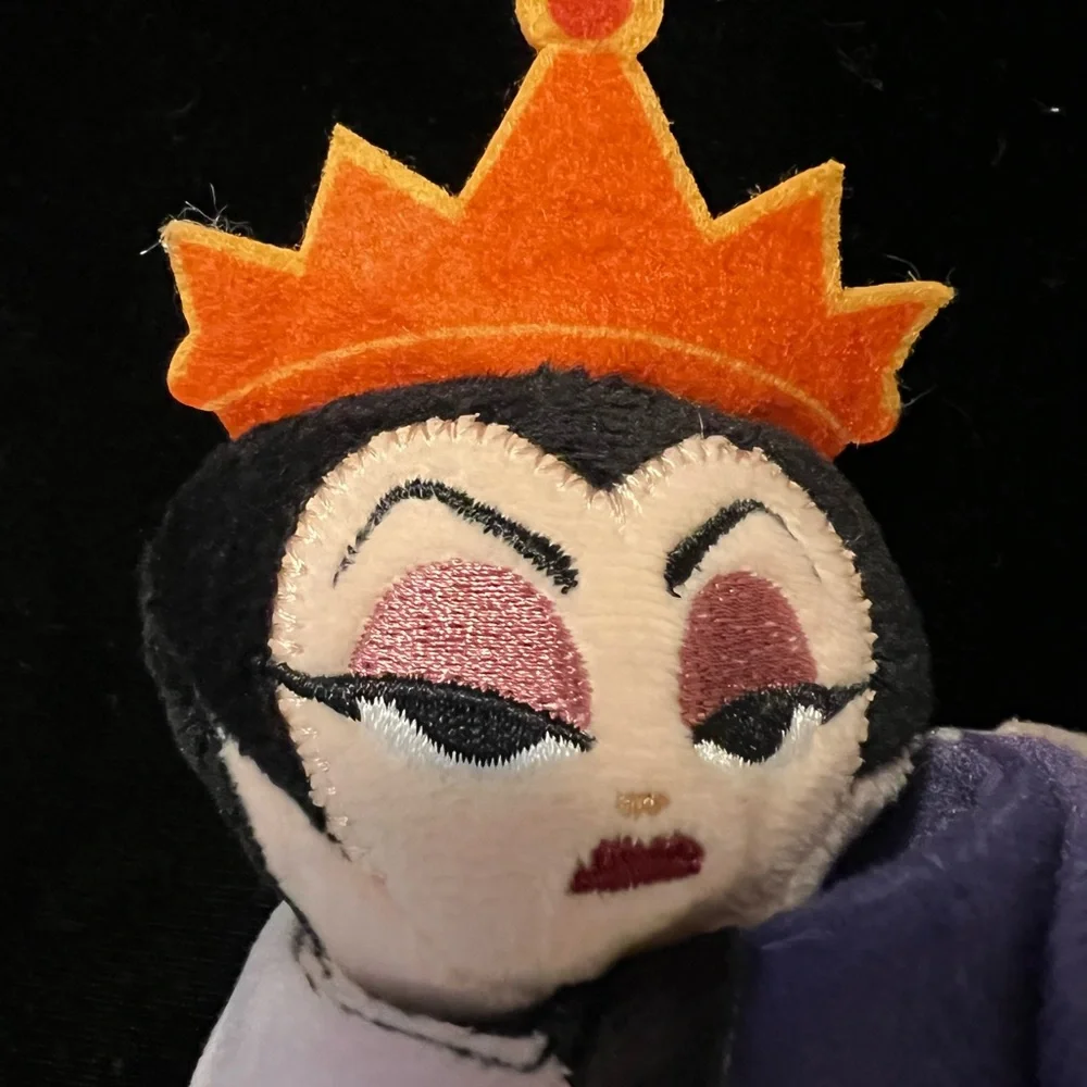 Disney Villains Creepy Cuff Series Evil Queen Plush Slap Bracelet Toy No Box